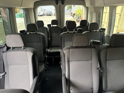 2024 Ford Transit-350 XLT