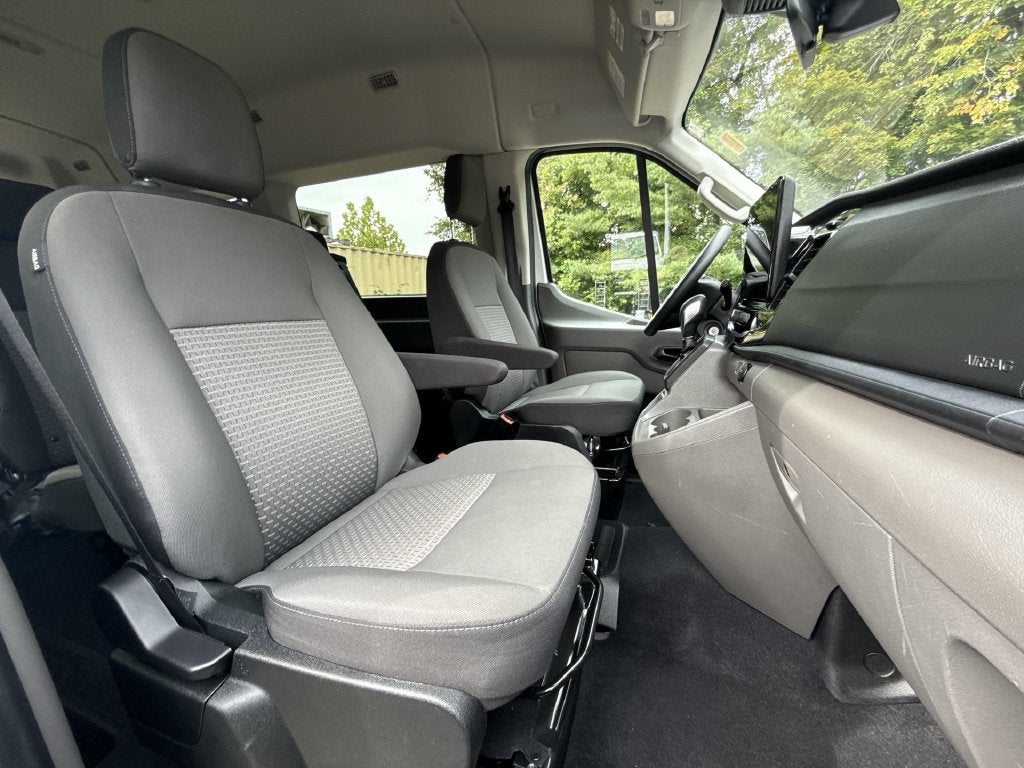 2024 Ford Transit-350 XLT