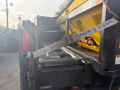 2005 Ford Super Duty F-350 DRW Base