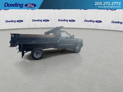 2005 Ford Super Duty F-350 DRW Base