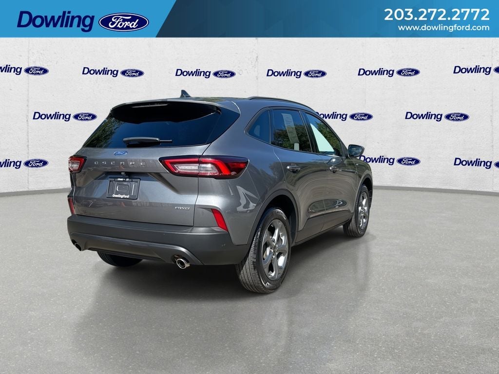 2025 Ford Escape ST-Line Select