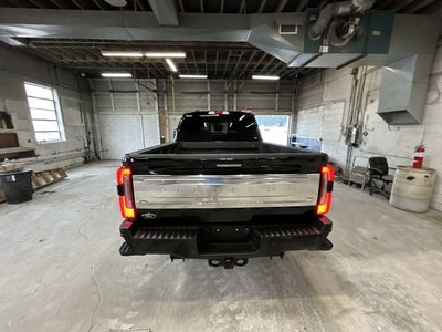 2024 Ford Super Duty F-350 SRW Platinum