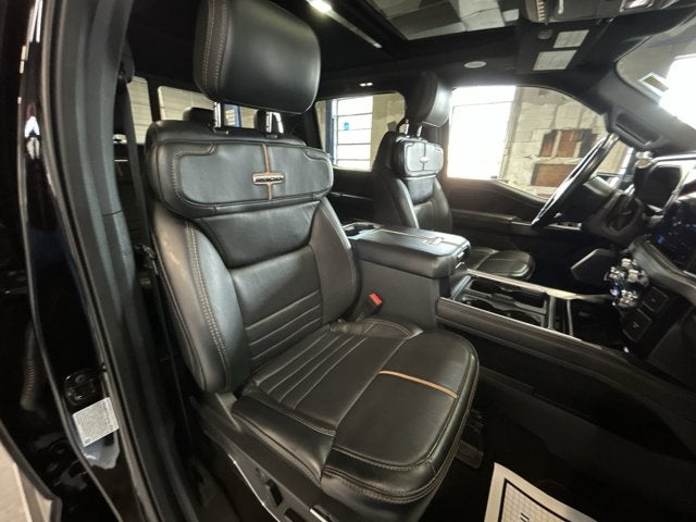 2024 Ford Super Duty F-350 SRW Platinum