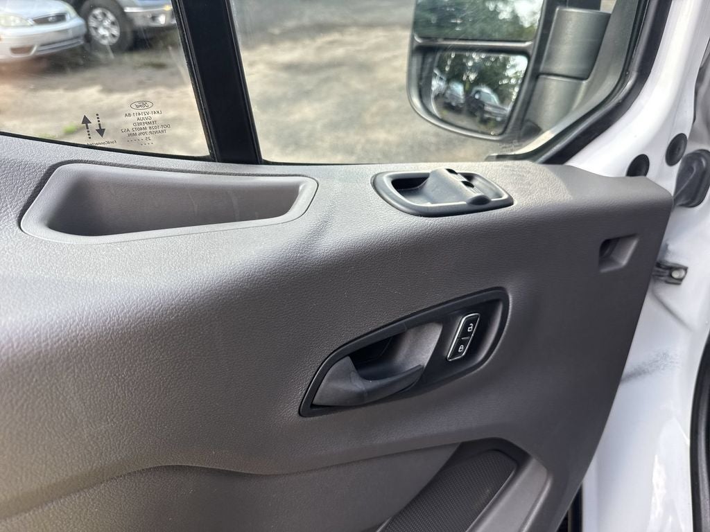 2025 Ford Transit-250 Base