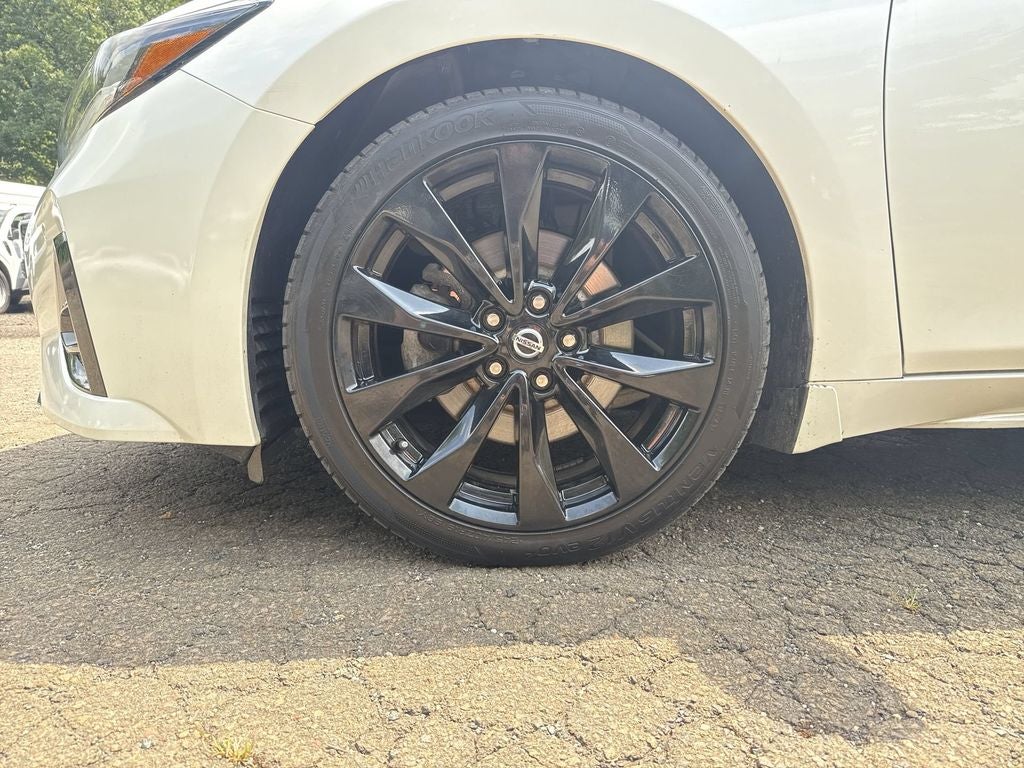 2020 Nissan Maxima SR