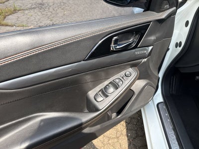 2020 Nissan Maxima SR