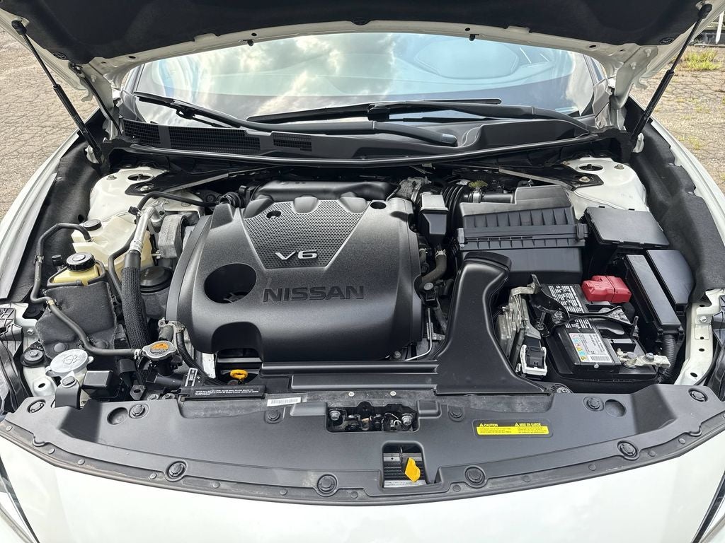 2020 Nissan Maxima SR