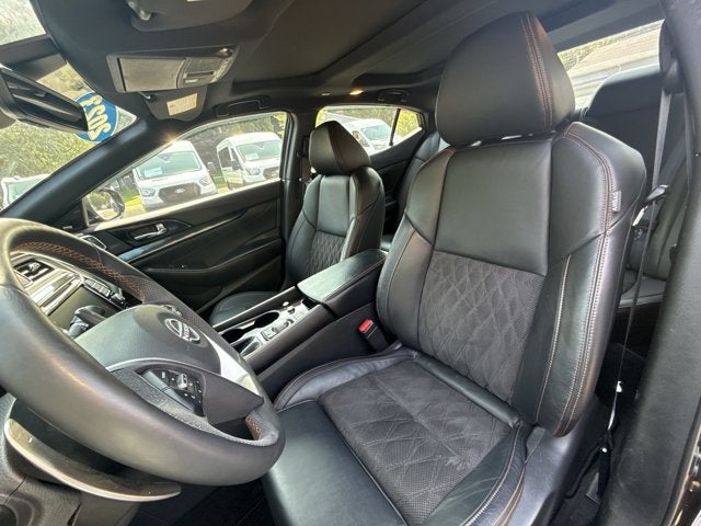 2023 Nissan Maxima SR