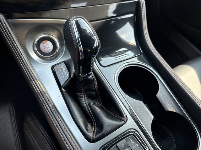 2023 Nissan Maxima SR