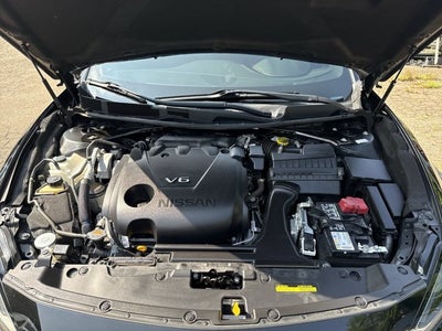 2023 Nissan Maxima SR