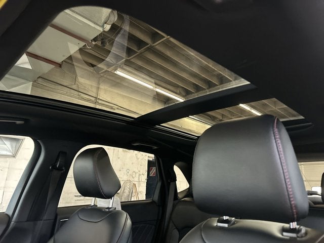 2023 Ford Edge ST Line