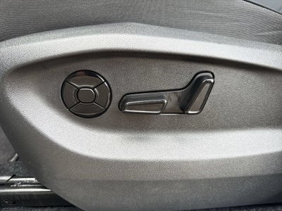 2025 Volkswagen Tiguan SE R-Line Black
