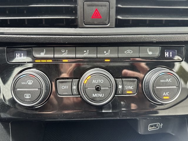 2019 Volkswagen Jetta R-Line