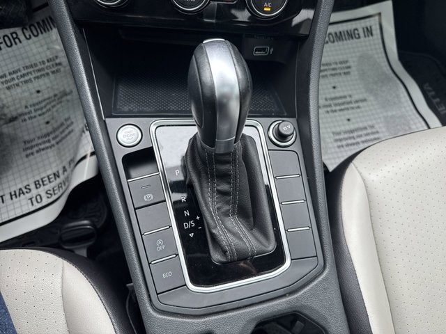 2019 Volkswagen Jetta R-Line