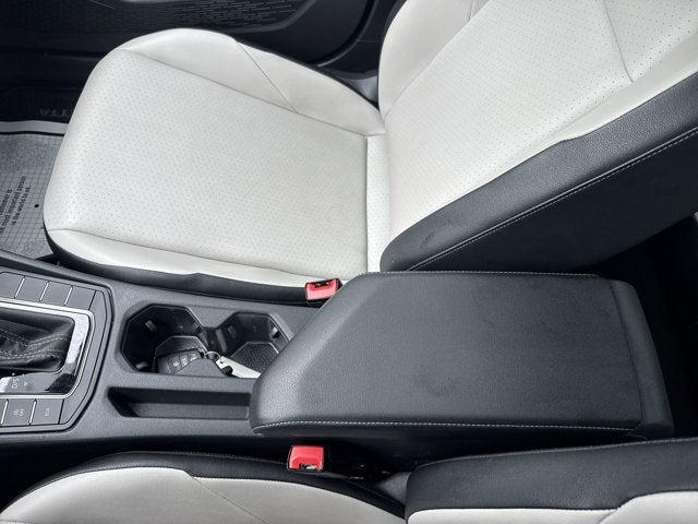 2019 Volkswagen Jetta R-Line