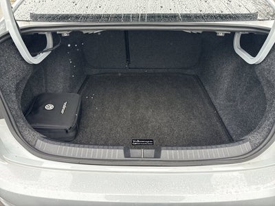 2019 Volkswagen Jetta R-Line