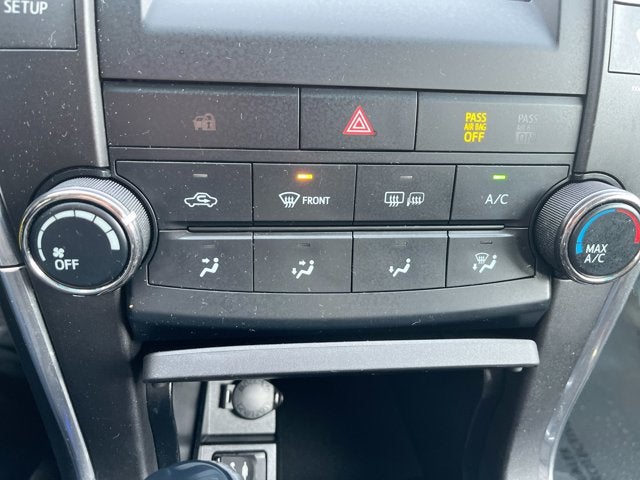 2016 Toyota Camry SE