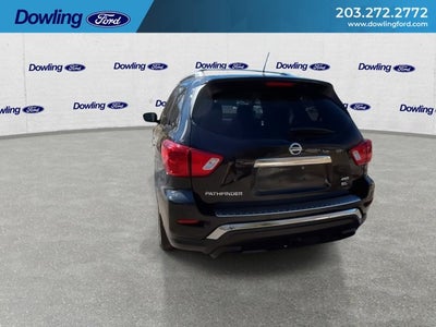 2017 Nissan Pathfinder SL