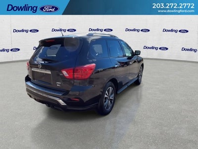 2017 Nissan Pathfinder SL