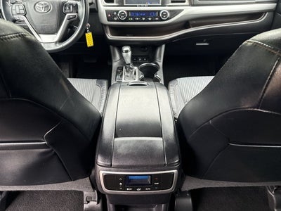 2016 Toyota Highlander LE Plus V6