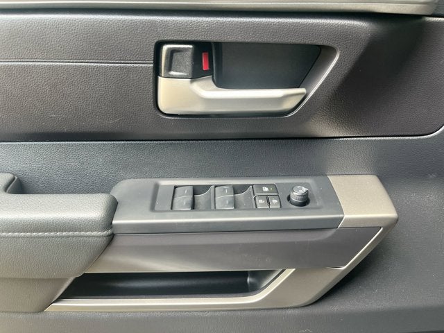 2023 Toyota Tundra 4WD SR5