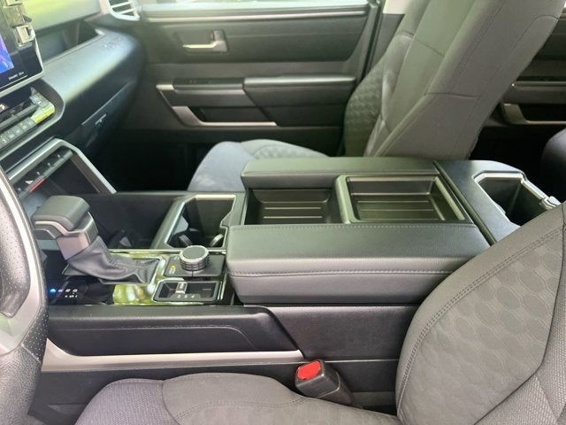 2023 Toyota Tundra 4WD SR5