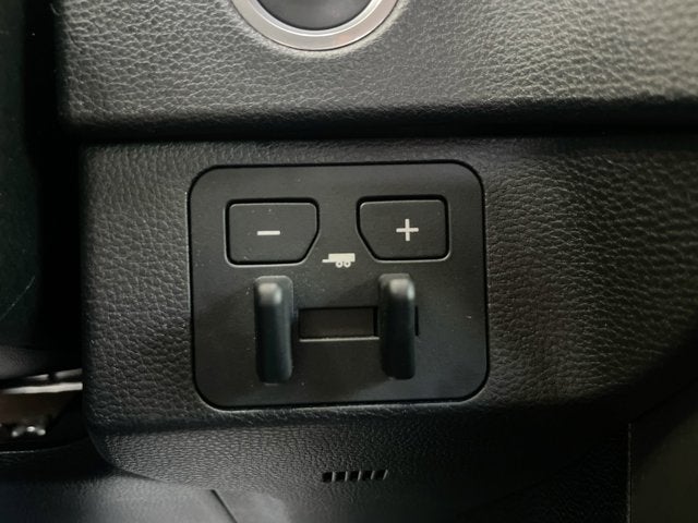 2023 Toyota Tundra 4WD SR5