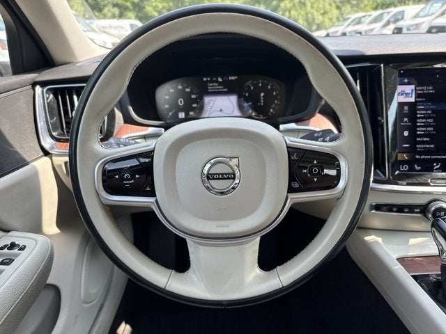 2021 Volvo S60 Momentum