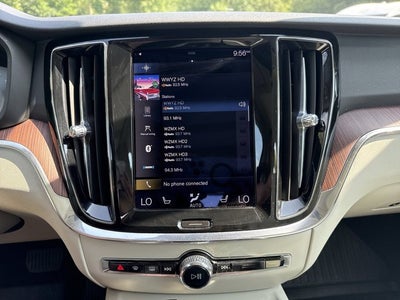 2021 Volvo S60 Momentum