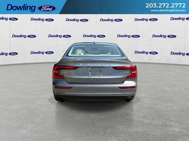 2021 Volvo S60 Momentum