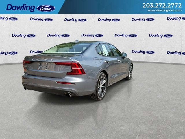 2021 Volvo S60 Momentum
